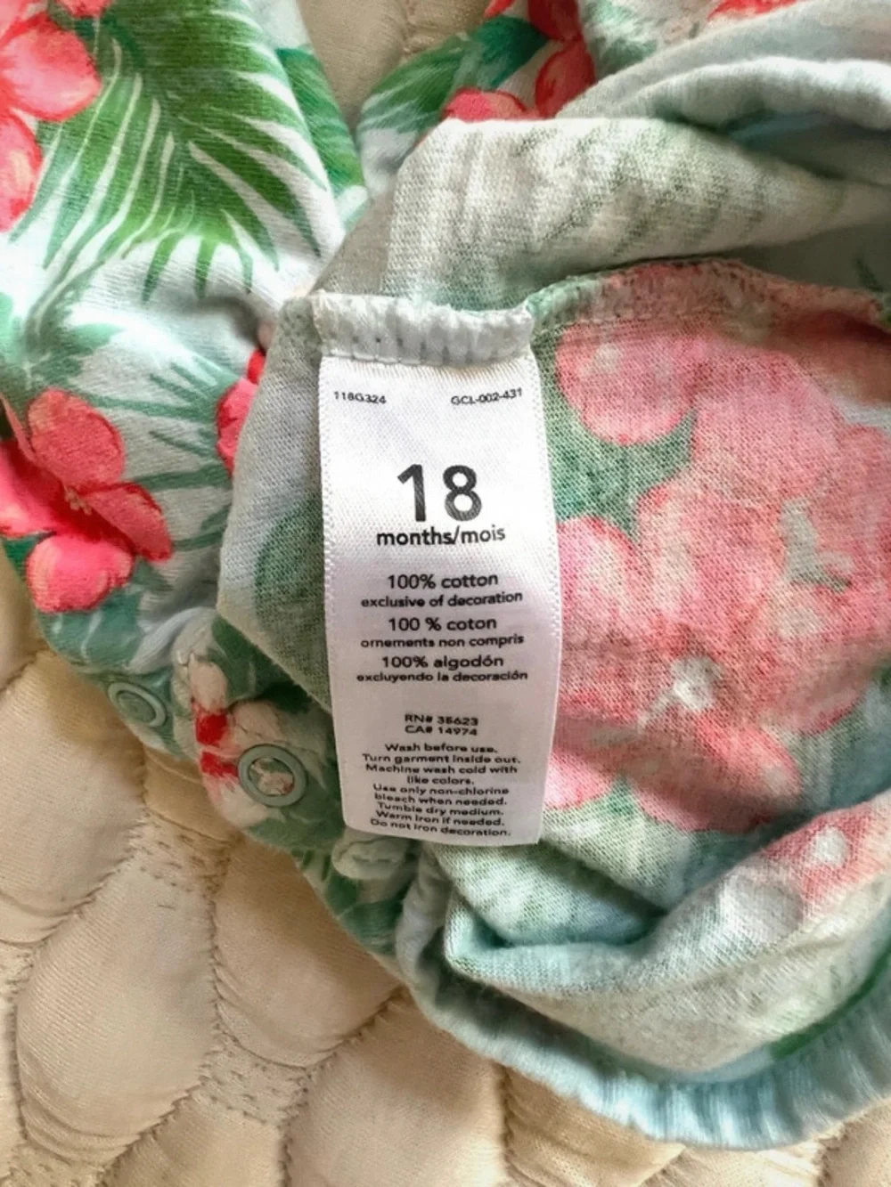 🍄3/$15 Carter’s Tropical Floral Romper 18 Months Hibiscus Print